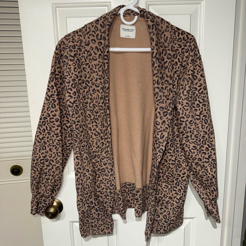 Abercrombie & Fitch Animal Print Cardigan